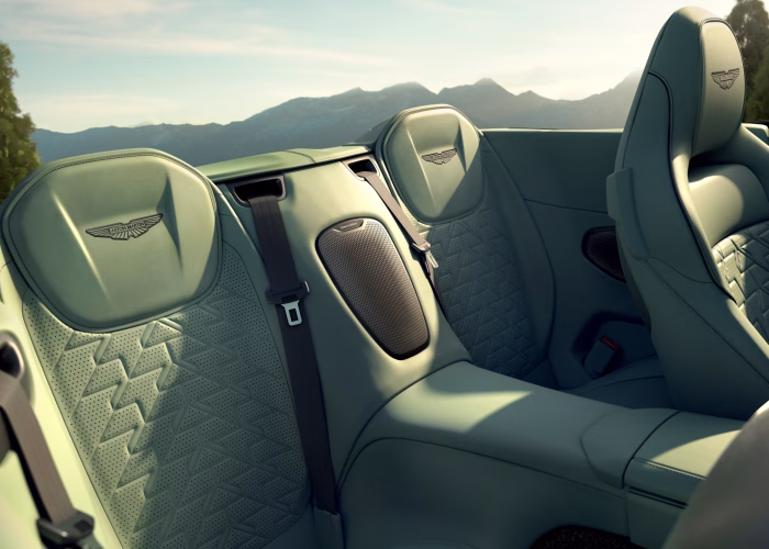 Vanquish Volante 2+2 Seating Arrangement_01